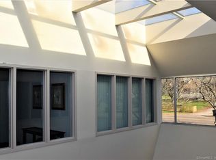 37 Soundview Rd #C, Guilford, CT 06437