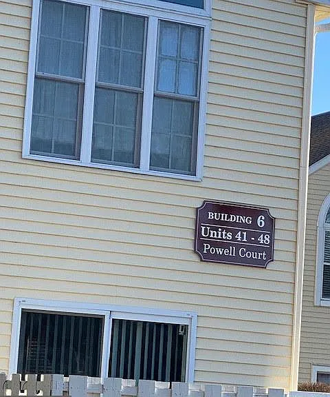 46 Powell Ct — Photo 6