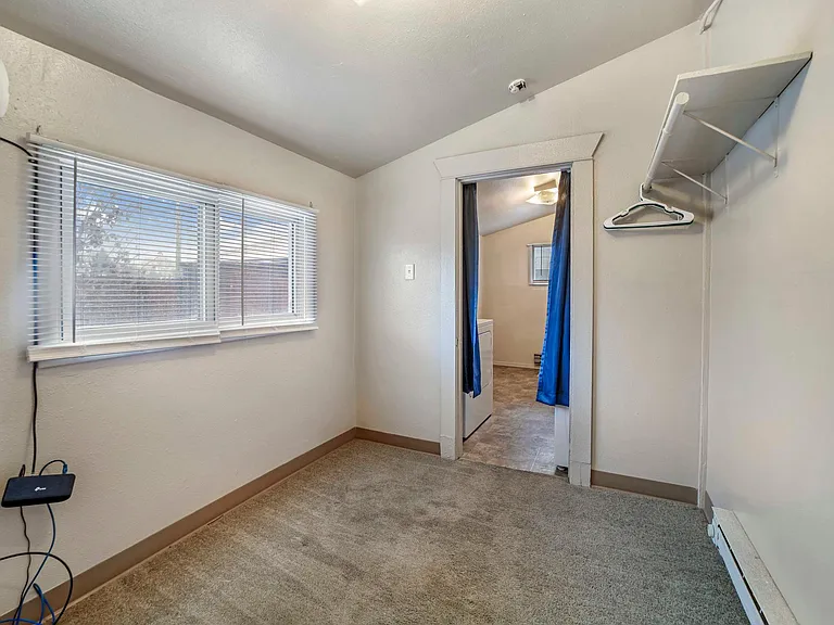 1843 Overland Ave — Photo 11