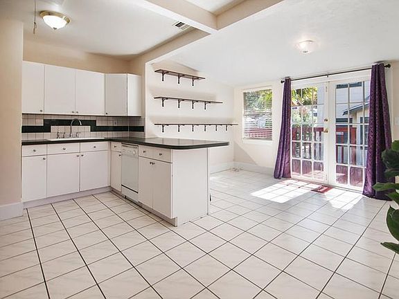 5th image of 3030 3rd Ave N