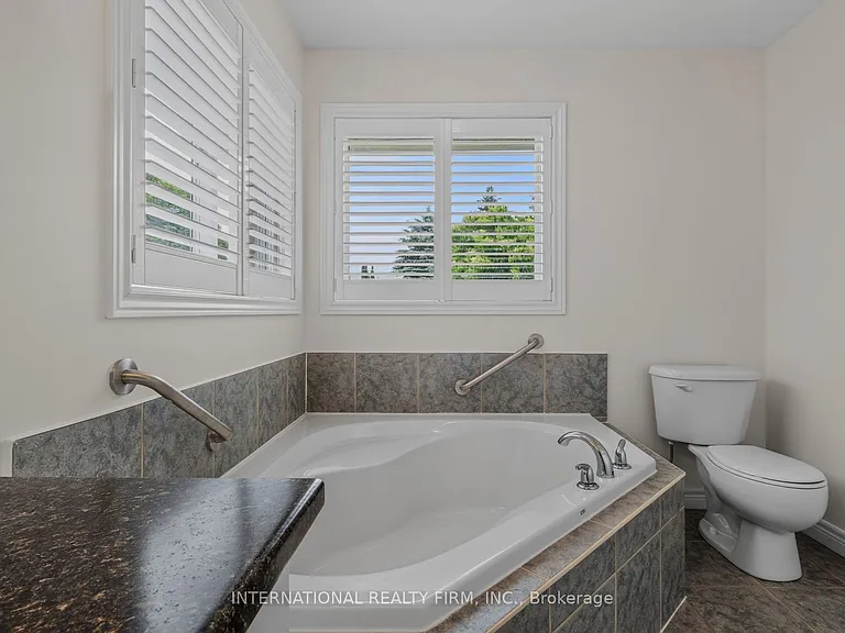 18 Sea Breeze Dr — Photo 22