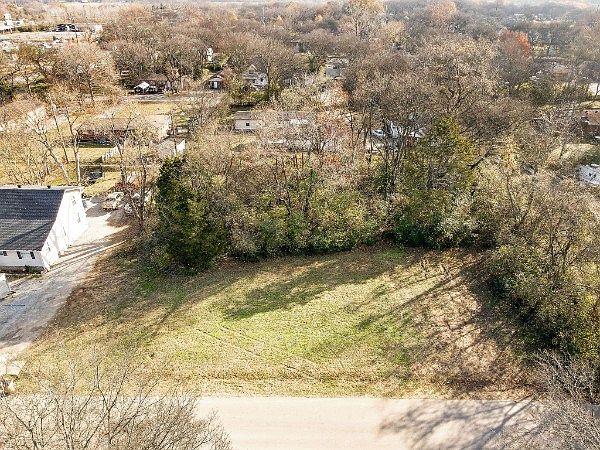 1st image of 312 Nix Dr