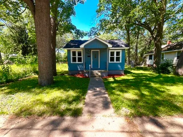 3125 Mona St, Muskegon Heights, MI 49444