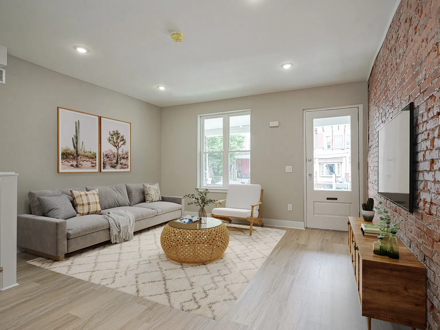 3 bed, 2.5 bath, 1500 sqft, $2,000 — Photo 3