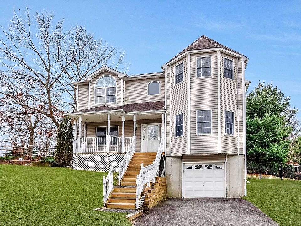 1st image of 27 Lonni Ln