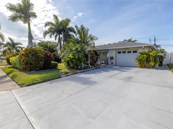 6390 115th Ln, Seminole, FL 33772