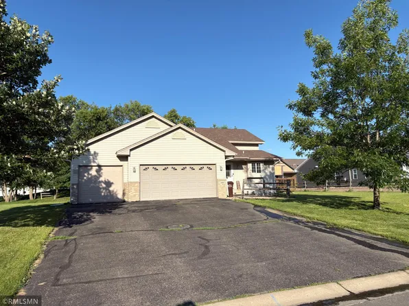 500 Albion Pl, Maple Lake, MN 55358