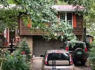 2201 Meadowview Dr, Parkersburg, WV 26104