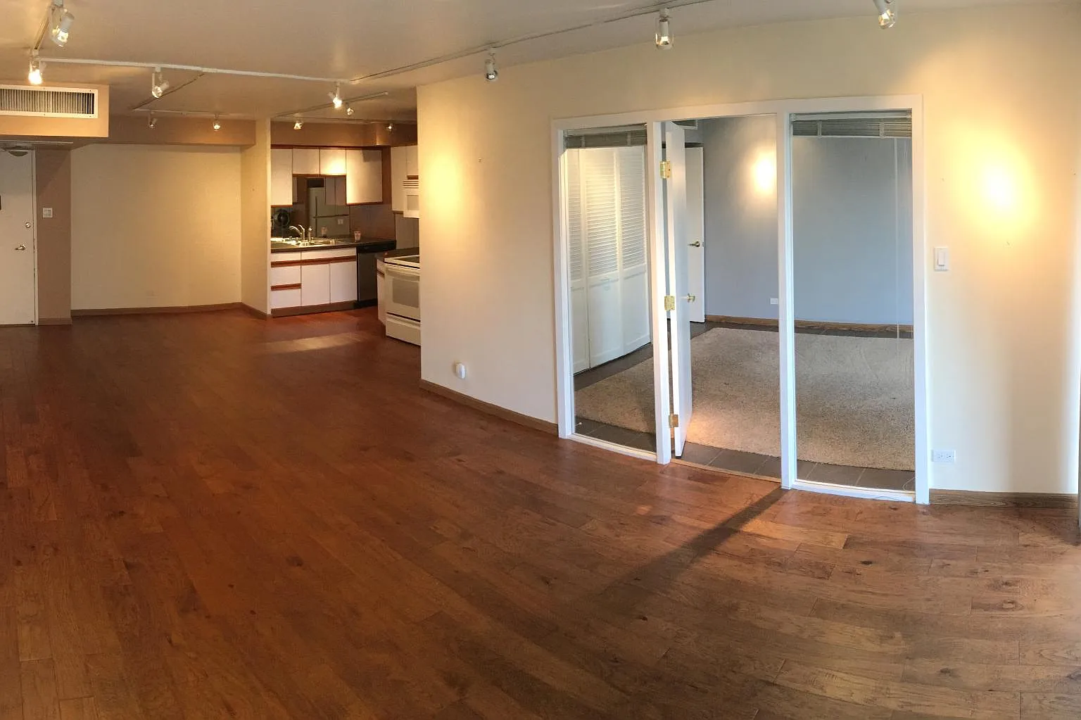 1 bed, 753 sqft, $1,795 — Photo 2