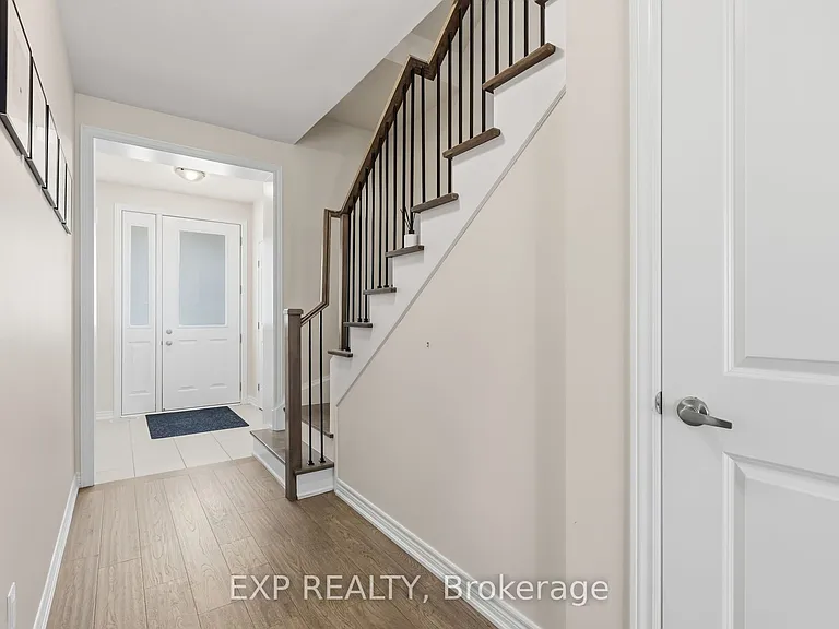 289 Raymond Rd — Photo 5