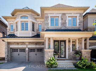 66 Merlin St, Oakville, ON L6H0Z4