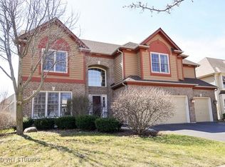 2577 Shetland Ln, Aurora, IL 60502