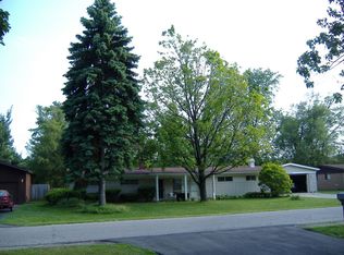 1540 Beverly Blvd, Walled Lake, MI 48390