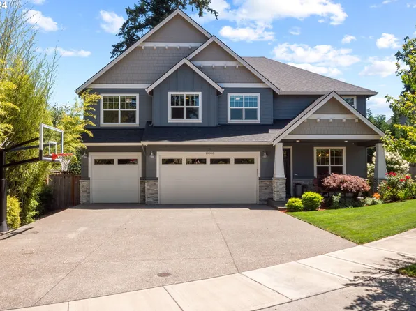 19300 Windmill Dr, Oregon City, OR 97045