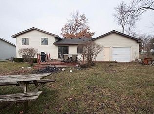 4569 Midland Ave, Waterford, MI
