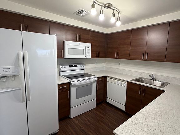 2nd image of 1750 NW 7th St #510