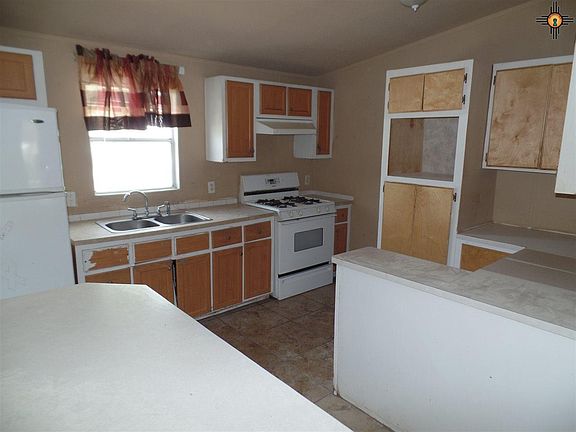 5th image of 1310 Tietjen St