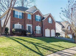 5926 Marshbank Ln, Charlotte, NC 28269
