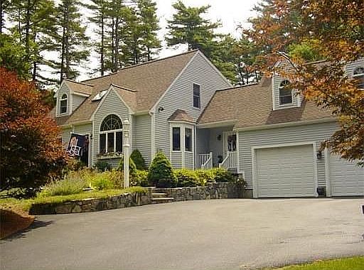 2nd image of 72 Hanover St