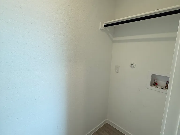 3230 Mound Rdg — Photo 5