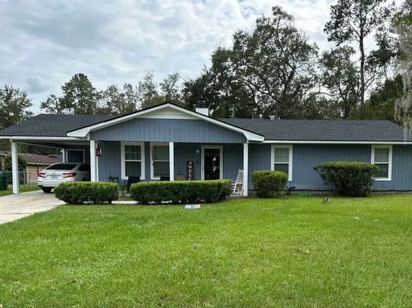 1600 Charter Oaks Dr, Valdosta, GA 31601