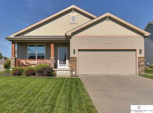 8158 N 158th St, Bennington, NE 68007