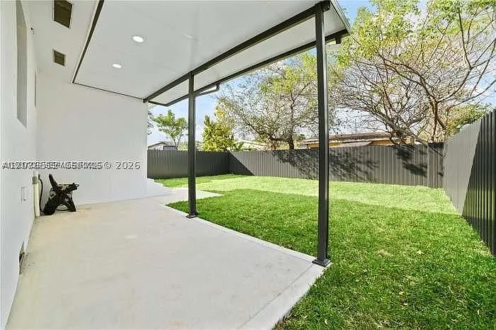 1739 NW 67th St — Photo 10
