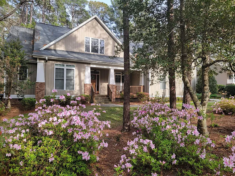 10 Goldenrod Dr — Photo 12