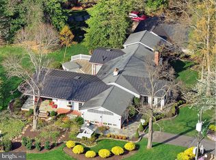 11744 Stuart Mill Rd, Oakton, VA 22124