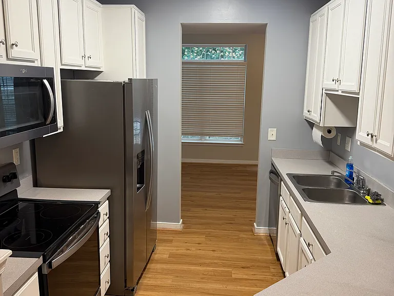 8635 Millstream Dr — Photo 4