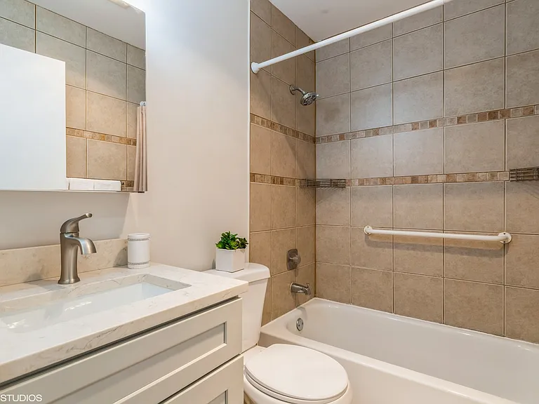 261 Driftwood Ln #A2 — Photo 10