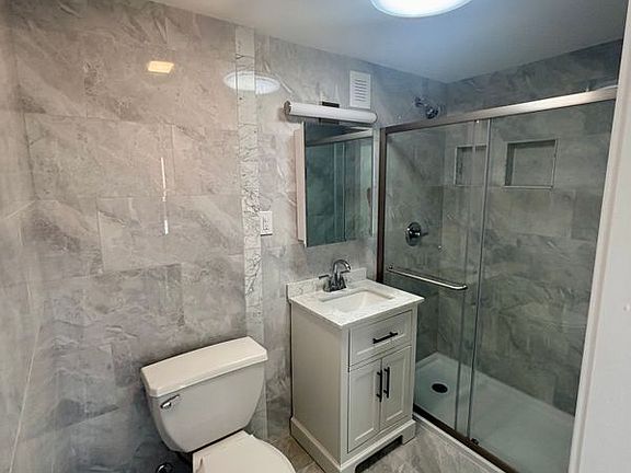 2nd image of 7 Franklin Ave #5