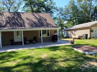201 Beverly Dr, Prudenville, MI 48651
