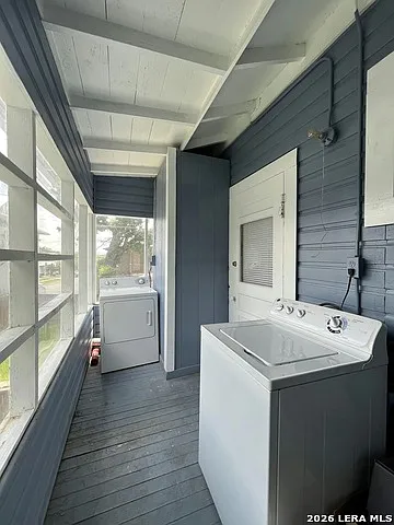 143 E Woodlawn Ave #W — Photo 7