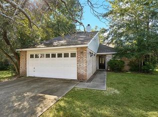 24 Pin Oak Ln, Hammond, LA 70401
