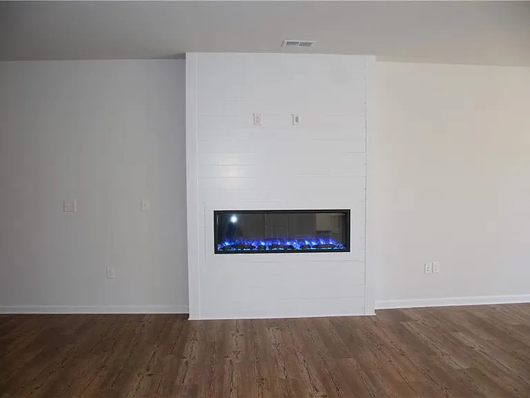 1121 Point Place Dr — Photo 12