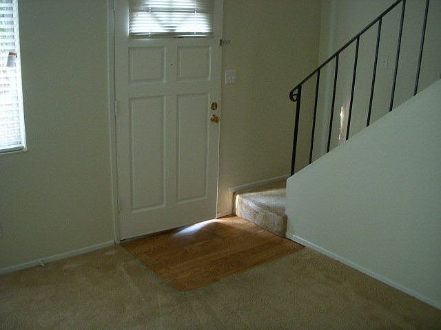 2nd image of 807 Lovers Ln APT G