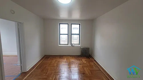 1575 Grand Concourse Photo 1