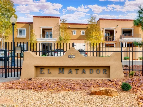 663 Bishops Lodge Rd APT 62, Santa Fe, NM 87501