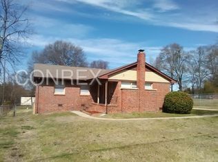 11 Fleetwood Dr, Greenville, SC 29605