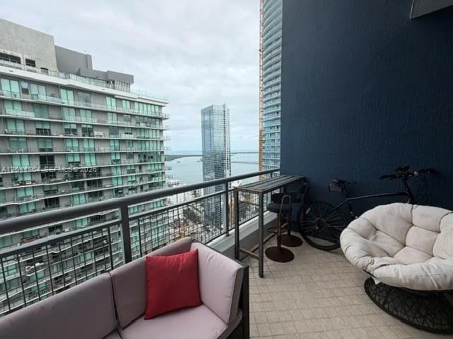 60 SW 13th St #4810 — Photo 4