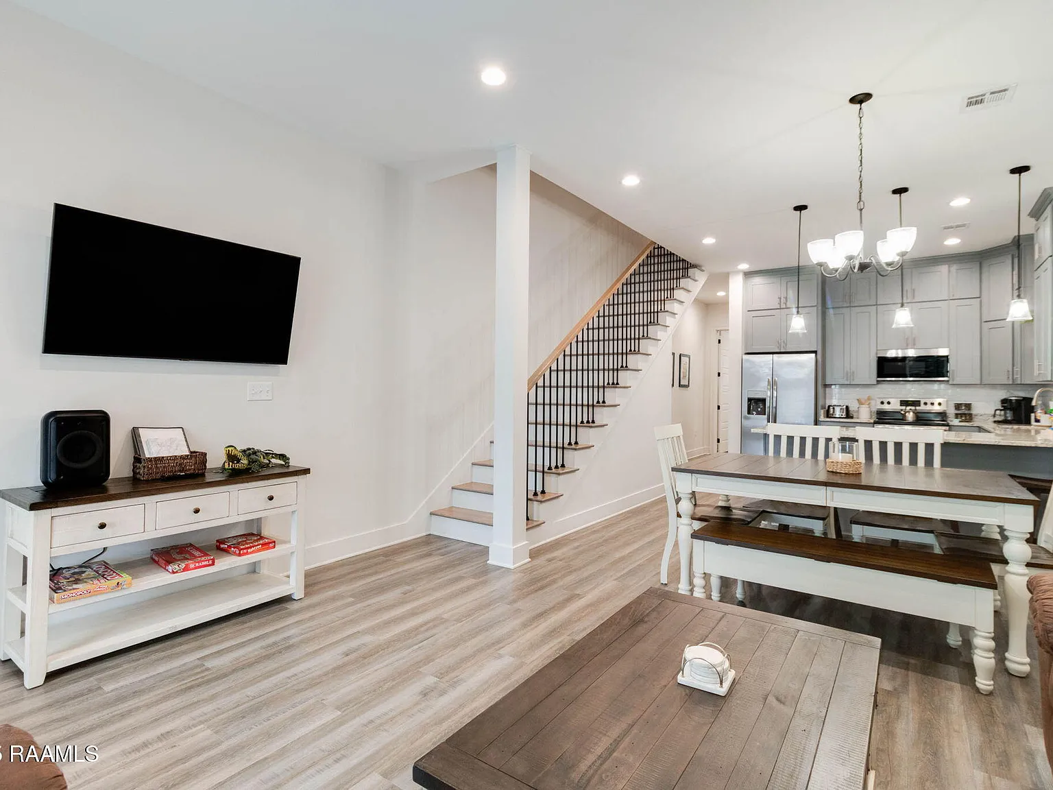 3 bed, 1644 sqft, $2,750 — Photo 4