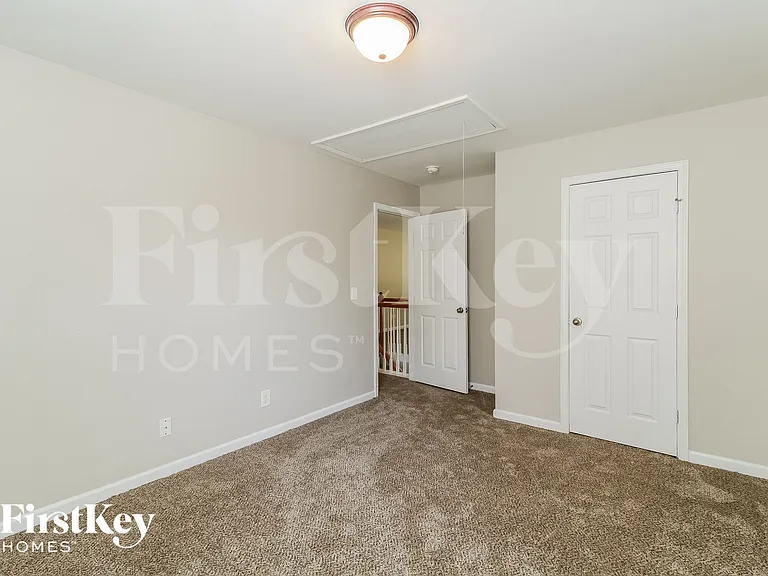 1003 Ronald Rd — Photo 13