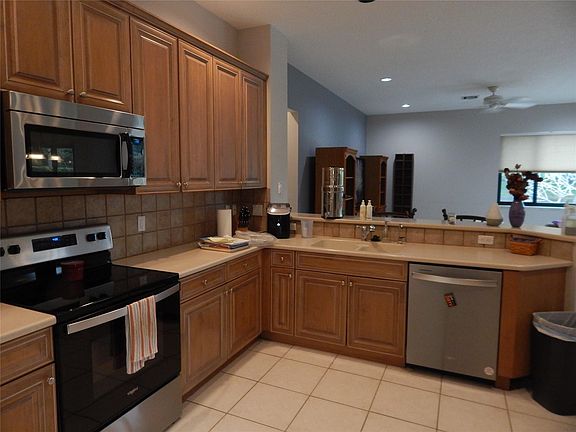 5th image of 4320 SW 138th Avenue