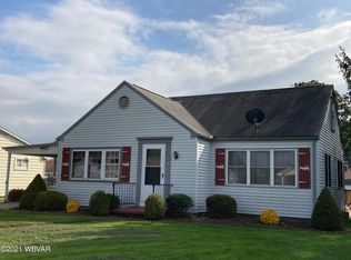 1730 Lincoln Dr, Williamsport, PA 17701
