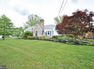 1065 Old Bethlehem Rd, Perkasie, PA 18944