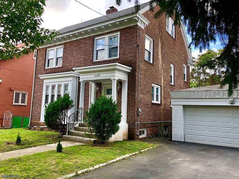1st image of 374-376 Highland Ave