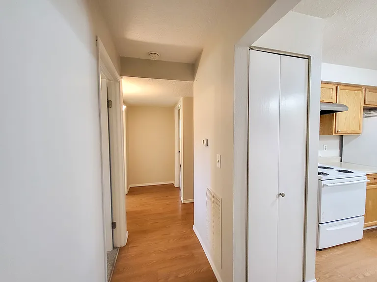 6820 20th Ave SE #6820 — Photo 11