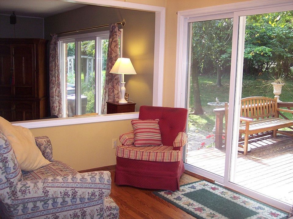 Sitting Nook of kitchen