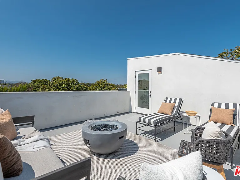 4095 Sawtelle Blvd #C — Photo 40